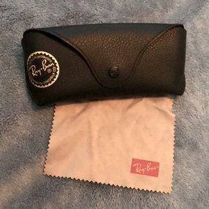 Ray-Ban black leather sunglasses case with cleaning cloth strong snap enclosure